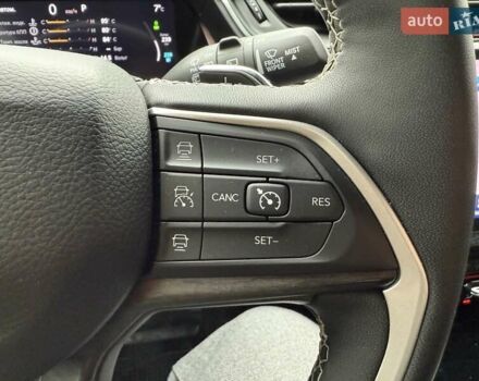 Серый Джип Гранд Чероки, объемом двигателя 2 л и пробегом 43 тыс. км за 48500 $, фото 15 на Automoto.ua