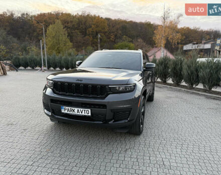Серый Джип Гранд Чероки, объемом двигателя 3.6 л и пробегом 35 тыс. км за 49500 $, фото 2 на Automoto.ua