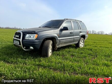 Джип Grand Cherokee 1999 у Одесі на Automoto.ua Сірий Джип Grand Cherokee, об'ємом двигуна 31 л та пробігом 0 тис. км за 7500 $, фото 1 на Automoto.ua