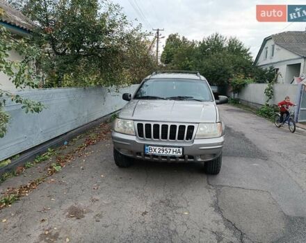 Сірий Джип Grand Cherokee, об'ємом двигуна 3.1 л та пробігом 178 тис. км за 6900 $, фото 1 на Automoto.ua