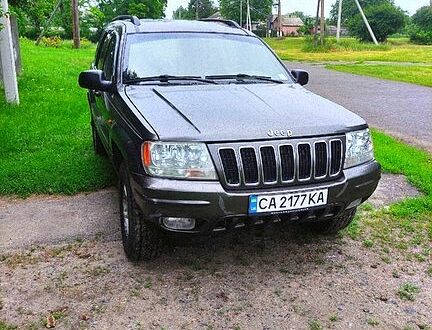 Джип Grand Cherokee 1999 у Драбове на Automoto.ua Сірий Джип Grand Cherokee, об'ємом двигуна 4.7 л та пробігом 393 тис. км за 7500 $, фото 1 на Automoto.ua