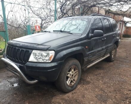 Серый Джип Гранд Чероки, объемом двигателя 3 л и пробегом 300 тыс. км за 2200 $, фото 1 на Automoto.ua