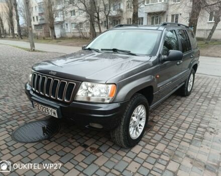 Сірий Джип Grand Cherokee, об'ємом двигуна 0 л та пробігом 270 тис. км за 6000 $, фото 1 на Automoto.ua