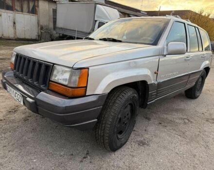 Сірий Джип Grand Cherokee, об'ємом двигуна 3 л та пробігом 280 тис. км за 3000 $, фото 1 на Automoto.ua