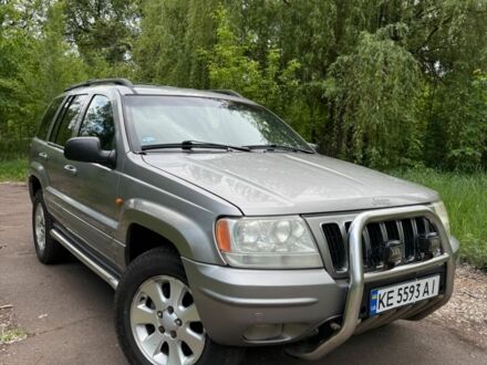 Джип Grand Cherokee 2001 у Харкові на Automoto.ua Сірий Джип Grand Cherokee, об'ємом двигуна 3.1 л та пробігом 505 тис. км за 7000 $, фото 1 на Automoto.ua