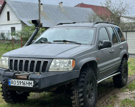 Сірий Джип Grand Cherokee, об'ємом двигуна 2.69 л та пробігом 250 тис. км за 9000 $, фото 1 на Automoto.ua