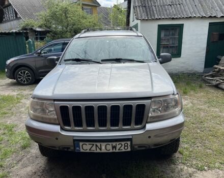 Сірий Джип Grand Cherokee, об'ємом двигуна 3.1 л та пробігом 200 тис. км за 4565 $, фото 1 на Automoto.ua