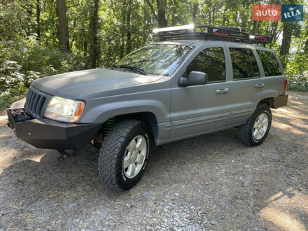 Сірий Джип Grand Cherokee, об'ємом двигуна 4.7 л та пробігом 250 тис. км за 9999 $, фото 1 на Automoto.ua