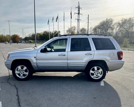 Серый Джип Гранд Чероки, объемом двигателя 2.7 л и пробегом 380 тыс. км за 7300 $, фото 1 на Automoto.ua