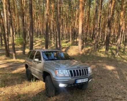 Сірий Джип Grand Cherokee, об'ємом двигуна 2.7 л та пробігом 350 тис. км за 9300 $, фото 1 на Automoto.ua