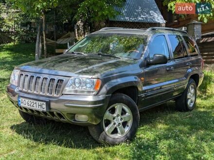 Джип Grand Cherokee 2002 у Хусте на Automoto.ua Сірий Джип Grand Cherokee, об'ємом двигуна 2.69 л та пробігом 380 тис. км за 8750 $, фото 1 на Automoto.ua