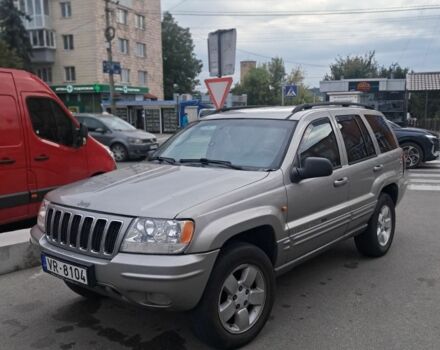 Серый Джип Гранд Чероки, объемом двигателя 0 л и пробегом 300 тыс. км за 3000 $, фото 1 на Automoto.ua