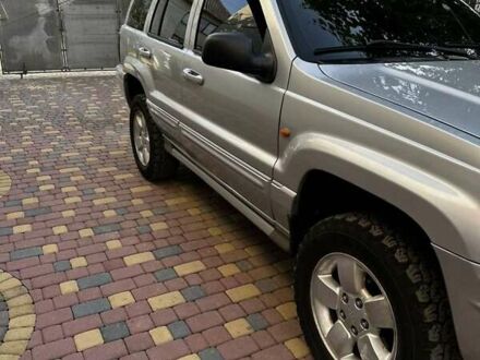 Сірий Джип Grand Cherokee, об'ємом двигуна 2.69 л та пробігом 357 тис. км за 8799 $, фото 1 на Automoto.ua
