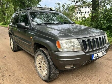 Джип Гранд Чероки 2003 в Чернигове на Automoto.ua Серый Джип Гранд Чероки, объемом двигателя 2.7 л и пробегом 2 тыс. км за 3200 $, фото 1 на Automoto.ua