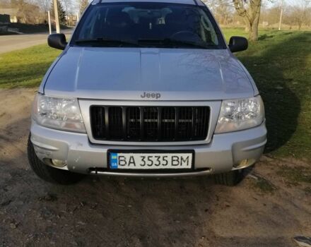 Сірий Джип Grand Cherokee, об'ємом двигуна 0.27 л та пробігом 300 тис. км за 8000 $, фото 1 на Automoto.ua