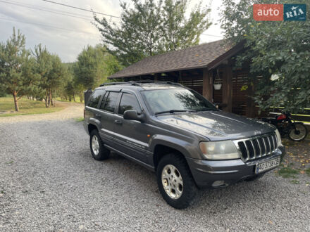 Сірий Джип Grand Cherokee, об'ємом двигуна 2.7 л та пробігом 296 тис. км за 8500 $, фото 1 на Automoto.ua