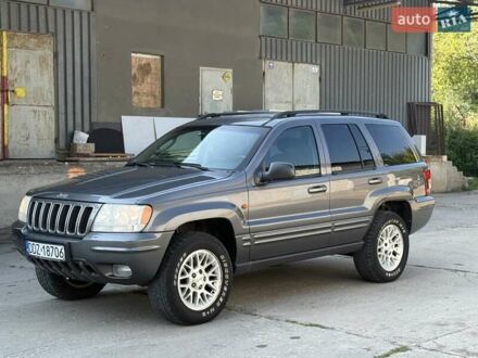 Джип Гранд Чероки 2004 в Яворове на Automoto.ua Серый Джип Гранд Чероки, объемом двигателя 2.69 л и пробегом 208 тыс. км за 5600 $, фото 1 на Automoto.ua