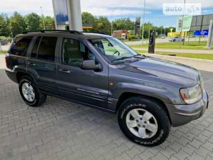 Сірий Джип Grand Cherokee, об'ємом двигуна 2.7 л та пробігом 300 тис. км за 8550 $, фото 1 на Automoto.ua