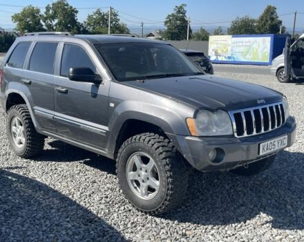 Сірий Джип Grand Cherokee, об'ємом двигуна 3 л та пробігом 222 тис. км за 3857 $, фото 1 на Automoto.ua