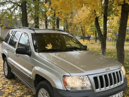 Серый Джип Гранд Чероки, объемом двигателя 2.7 л и пробегом 350 тыс. км за 5500 $, фото 1 на Automoto.ua