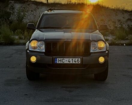 Сірий Джип Grand Cherokee, об'ємом двигуна 3 л та пробігом 400 тис. км за 5800 $, фото 1 на Automoto.ua