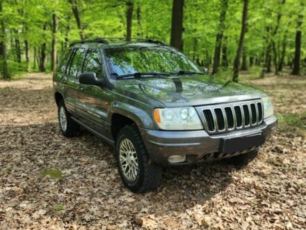 Сірий Джип Grand Cherokee, об'ємом двигуна 0 л та пробігом 190 тис. км за 3500 $, фото 1 на Automoto.ua