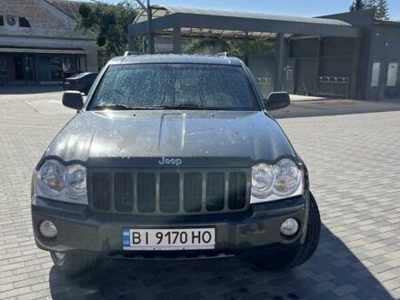 Джип Гранд Чероки 2005 в Лубнах на Automoto.ua Серый Джип Гранд Чероки, объемом двигателя 3.7 л и пробегом 264 тыс. км за 7100 $, фото 1 на Automoto.ua