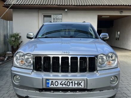 Джип Гранд Чероки 2005 в Иршава на Automoto.ua Серый Джип Гранд Чероки, объемом двигателя 3 л и пробегом 410 тыс. км за 10300 $, фото 1 на Automoto.ua