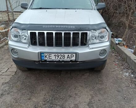 Серый Джип Гранд Чероки, объемом двигателя 3 л и пробегом 276 тыс. км за 7500 $, фото 1 на Automoto.ua