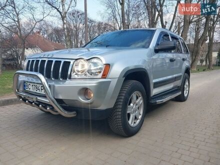 Сірий Джип Grand Cherokee, об'ємом двигуна 3.7 л та пробігом 220 тис. км за 7999 $, фото 1 на Automoto.ua