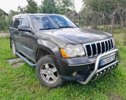 Сірий Джип Grand Cherokee, об'ємом двигуна 4.7 л та пробігом 150 тис. км за 8500 $, фото 1 на Automoto.ua