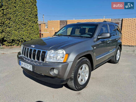 Джип Grand Cherokee 2006 у Рівному на Automoto.ua Сірий Джип Grand Cherokee, об'ємом двигуна 2.99 л та пробігом 295 тис. км за 10900 $, фото 1 на Automoto.ua