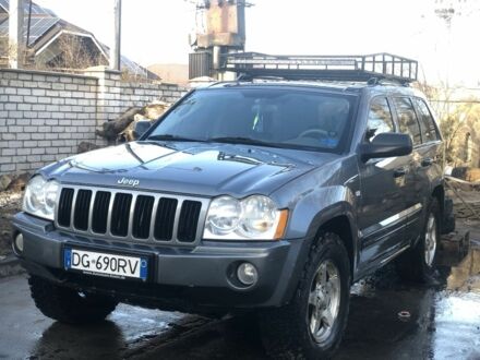 Джип Grand Cherokee 2006 у Ратне на Automoto.ua Сірий Джип Grand Cherokee, об'ємом двигуна 3 л та пробігом 220 тис. км за 6200 $, фото 1 на Automoto.ua