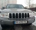 Сірий Джип Grand Cherokee, об'ємом двигуна 5.7 л та пробігом 245 тис. км за 12900 $, фото 1 на Automoto.ua