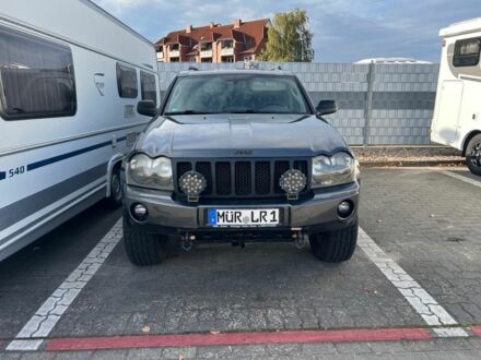 Сірий Джип Grand Cherokee, об'ємом двигуна 3 л та пробігом 275 тис. км за 5547 $, фото 1 на Automoto.ua