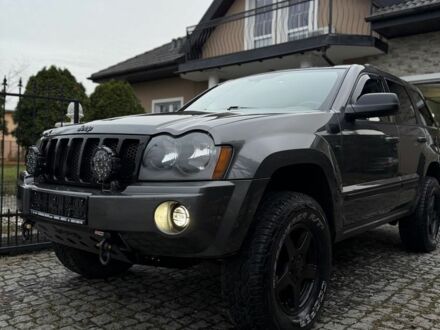 Серый Джип Гранд Чероки, объемом двигателя 3 л и пробегом 290 тыс. км за 3200 $, фото 1 на Automoto.ua