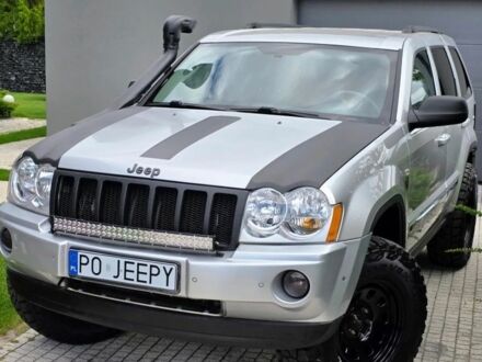Сірий Джип Grand Cherokee, об'ємом двигуна 3 л та пробігом 225 тис. км за 3700 $, фото 1 на Automoto.ua