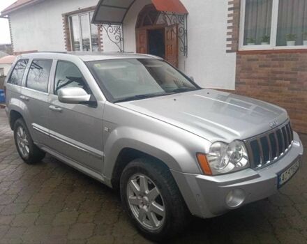 Сірий Джип Grand Cherokee, об'ємом двигуна 3 л та пробігом 480 тис. км за 8900 $, фото 1 на Automoto.ua