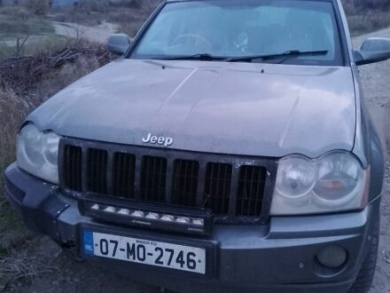 Серый Джип Гранд Чероки, объемом двигателя 3 л и пробегом 238 тыс. км за 5500 $, фото 1 на Automoto.ua