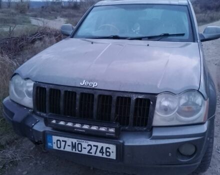 Серый Джип Гранд Чероки, объемом двигателя 3 л и пробегом 238 тыс. км за 5500 $, фото 1 на Automoto.ua