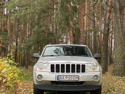 Сірий Джип Grand Cherokee, об'ємом двигуна 3 л та пробігом 416 тис. км за 9000 $, фото 1 на Automoto.ua