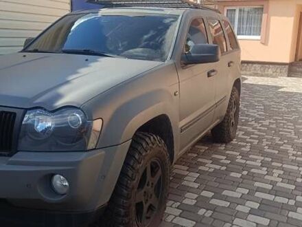 Сірий Джип Grand Cherokee, об'ємом двигуна 2.99 л та пробігом 317 тис. км за 10800 $, фото 1 на Automoto.ua