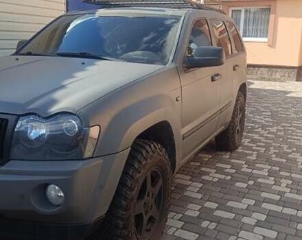Сірий Джип Grand Cherokee, об'ємом двигуна 2.99 л та пробігом 317 тис. км за 12000 $, фото 1 на Automoto.ua