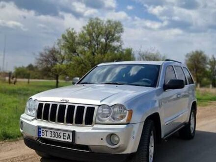 Джип Grand Cherokee 2007 у Березнеговатом на Automoto.ua Сірий Джип Grand Cherokee, об'ємом двигуна 2.99 л та пробігом 380 тис. км за 9490 $, фото 1 на Automoto.ua