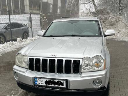 Серый Джип Гранд Чероки, объемом двигателя 2.99 л и пробегом 366 тыс. км за 9200 $, фото 1 на Automoto.ua