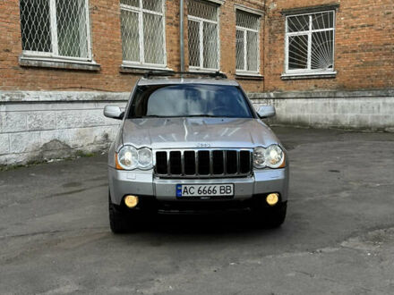 Серый Джип Гранд Чероки, объемом двигателя 2.99 л и пробегом 242 тыс. км за 13500 $, фото 1 на Automoto.ua