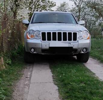 Джип Grand Cherokee 2008 у Ковель на Automoto.ua Сірий Джип Grand Cherokee, об'ємом двигуна 2.99 л та пробігом 210 тис. км за 12000 $, фото 1 на Automoto.ua