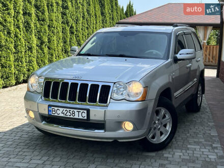Джип Grand Cherokee 2008 у Самборе на Automoto.ua Сірий Джип Grand Cherokee, об'ємом двигуна 2.99 л та пробігом 220 тис. км за 12000 $, фото 1 на Automoto.ua