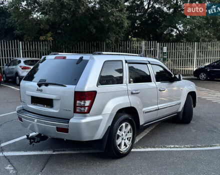 Сірий Джип Grand Cherokee, об'ємом двигуна 2.99 л та пробігом 262 тис. км за 12000 $, фото 1 на Automoto.ua