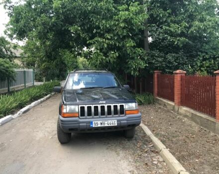 Серый Джип Гранд Чероки, объемом двигателя 3 л и пробегом 271 тыс. км за 7000 $, фото 1 на Automoto.ua